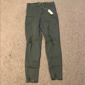 Easel Button front Mid-rise Pants